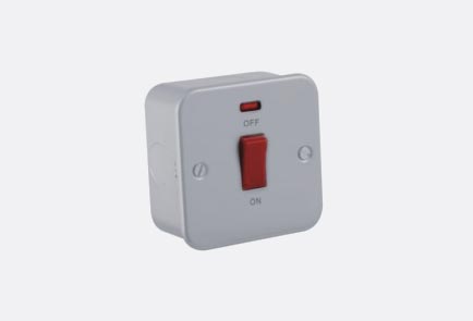 TH9119DPN 1 Gang Metal Clad Switch